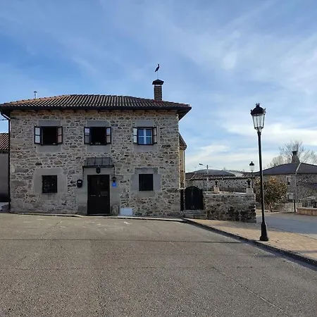 La Casa De La Tina *