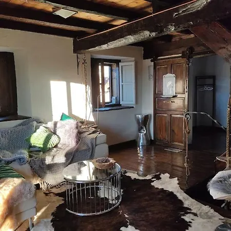 La Casa De La Tina * Porquera de Santullan