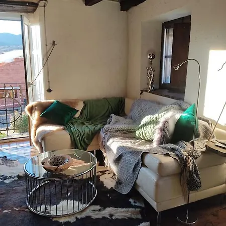 Сasa de vacaciones La Casa De La Tina