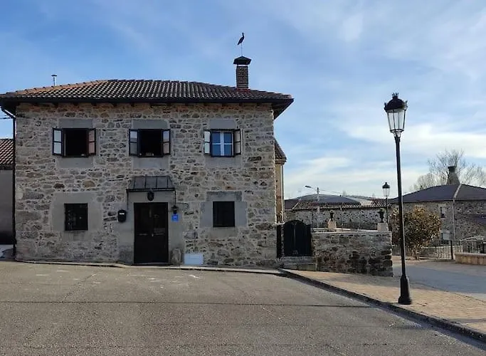 La Casa De La Tina *