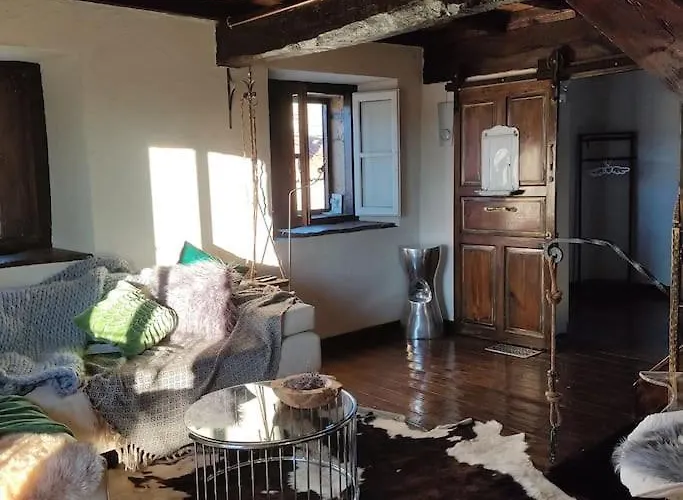 La Casa De La Tina * Porquera de Santullan